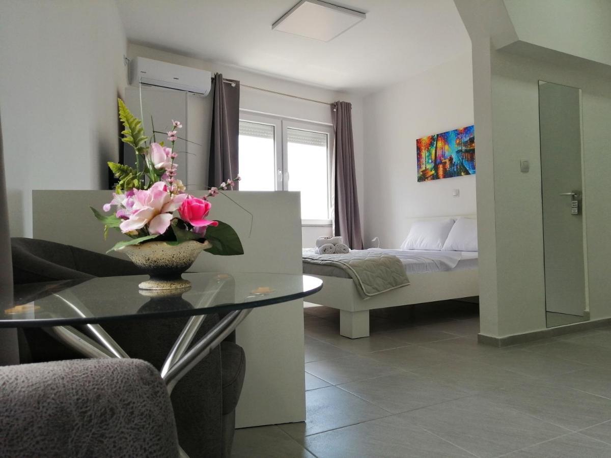 אוהריד Redex Apartments מראה חיצוני תמונה